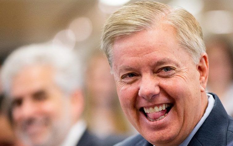 RINO Lindsey Graham Pushes Bill To Allow Private Companies To Read All Your Phone Texts &&nbsp;Emails